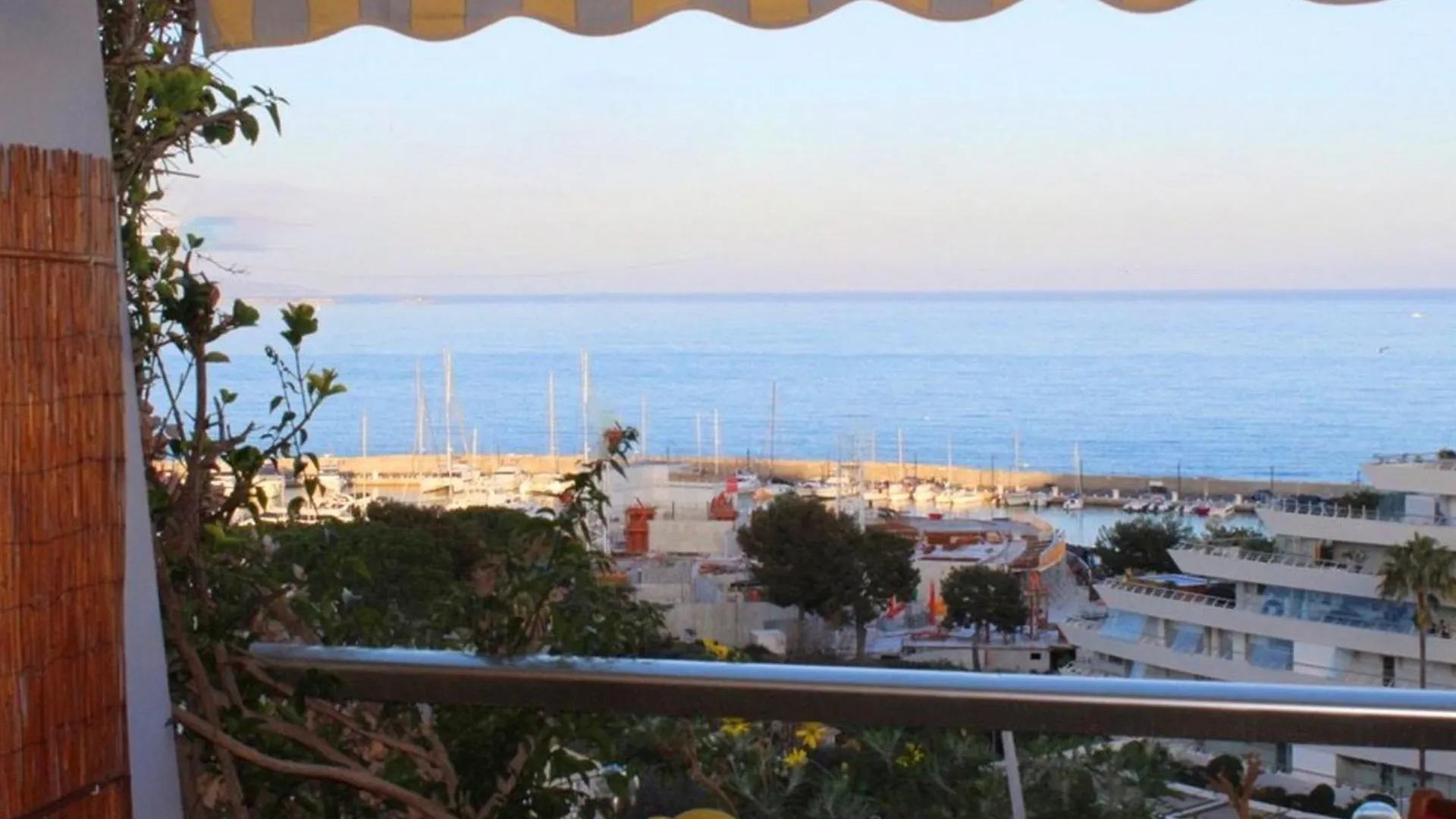 Splendide T2 Avec Terrasse Et Garage, A 3 Min De La Plage, 4 Couchages - Fr-1-252A-120 Villeneuve-Loubet 0*,
