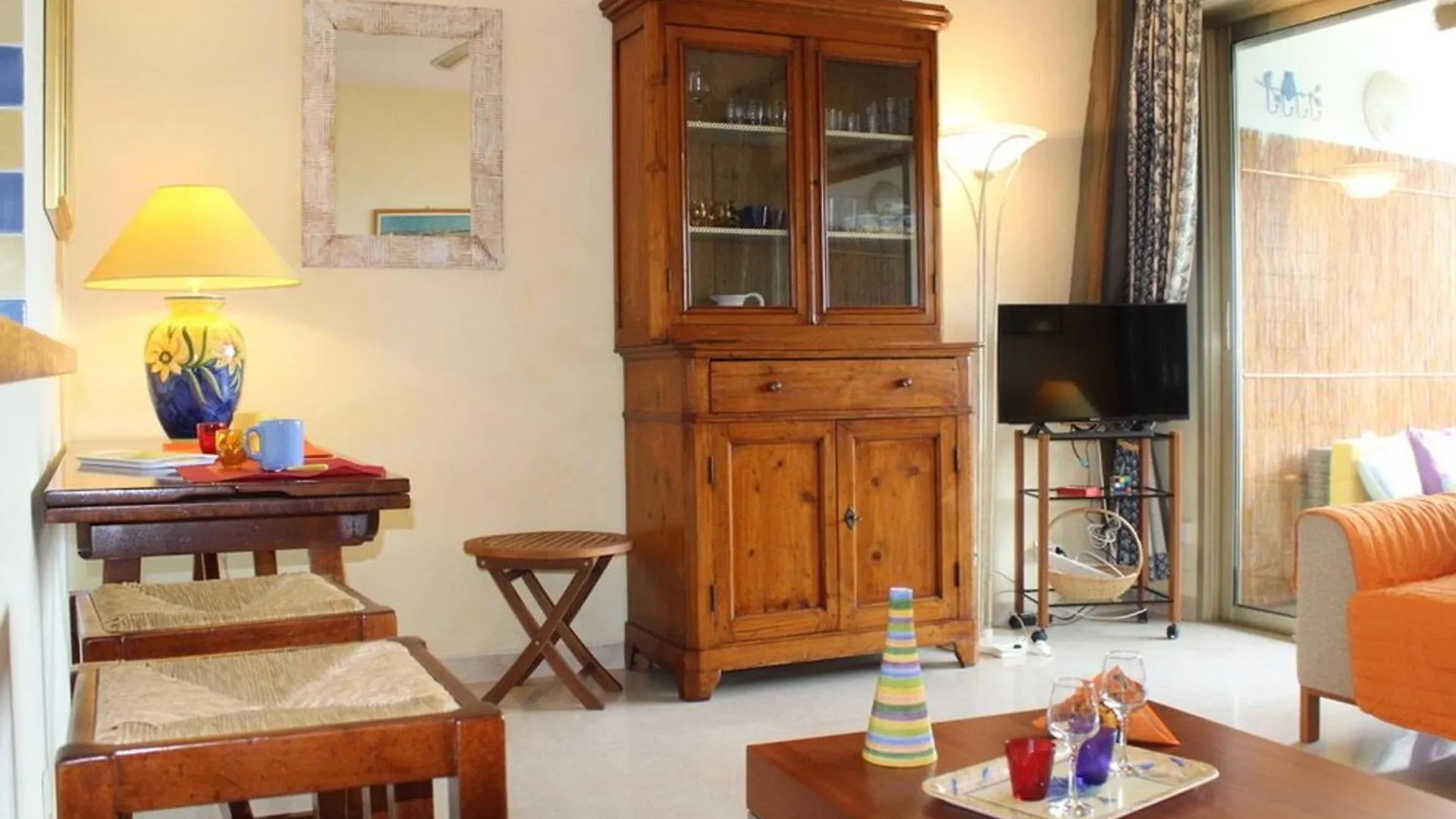 Splendide T2 Avec Terrasse Et Garage, A 3 Min De La Plage, 4 Couchages - Fr-1-252A-120 Villeneuve-Loubet Apartamento